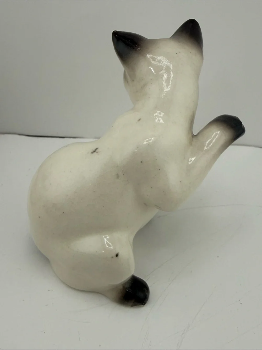 Vintage Siamese Cat Figurine~Ceramic